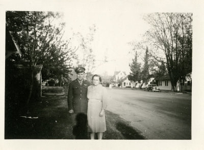 Thomas Emery and Essie Grace Carter.jpg