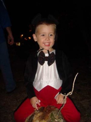 he loved the bonfire (when he was on the upside of the wind)