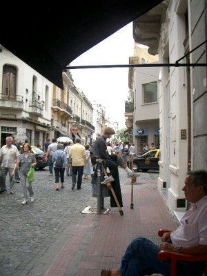 San Telmo street performer