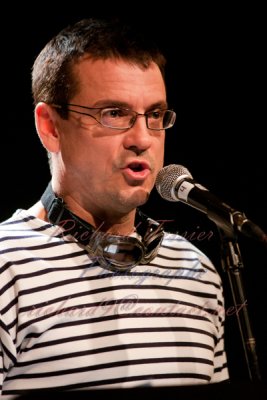 20101113-cabaret libre influence-passe-moe la puck-pict0028a.jpg