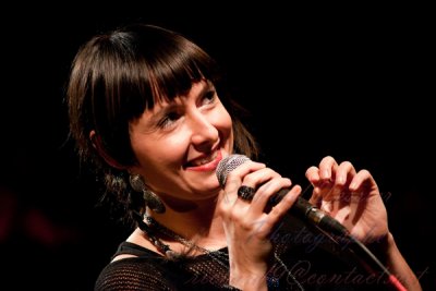 20101113-cabaret libre influence-passe-moe la puck-pict0104a.jpg