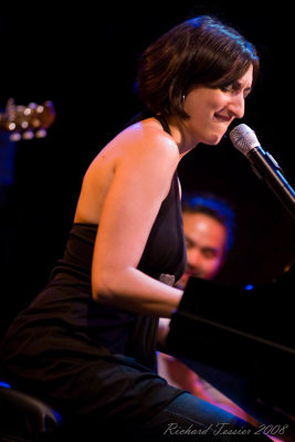 20080523 Florence K son ensemble pict0288A.jpg