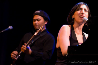 20080523 Florence K son ensemble pict0320A.jpg