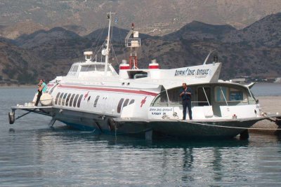 Port :Karpathos - Delfini Zois Elpidas (Hospitalship)
