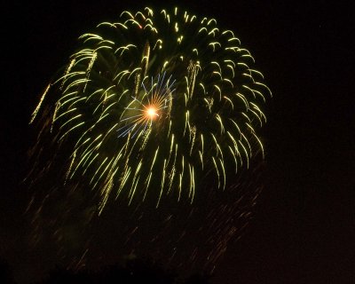 8 Fireworks July 4th Hagen park Rancho Cordova ca..jpg