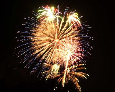 10 Fireworks July 4th Hagen Park, Rancho COrdova Ca.jpg