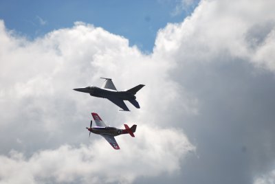 F16 and P51-2.jpg