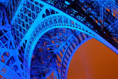 Eiffel in Blue detail 2