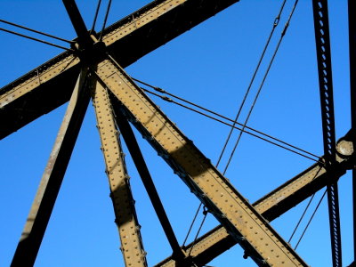 bridge girders 2web.JPG