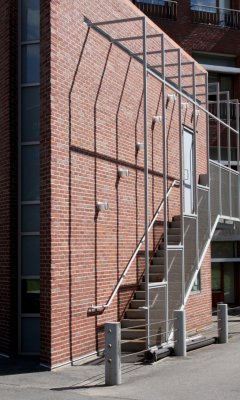 harvard stairs 2web.JPG