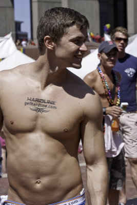 BOSPRIDE2009-2458.jpg