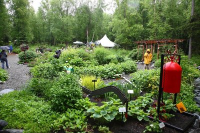 AK_BotanicalGdn_Sale_27Jun2010_ 006.JPG