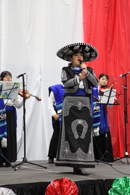Mexican_Independence_Celebration_202anos_15Sep2012_0064 [400x600].JPG