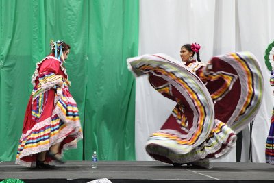 Mexican_Independence_Celebration_202anos_15Sep2012_0197 [800x534].JPG