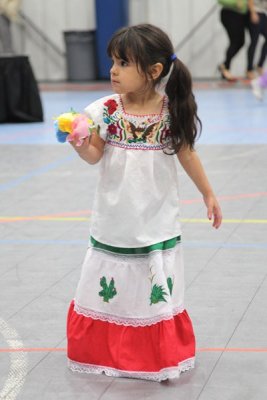 Mexican_Independence_Celebration_202anos_15Sep2012_0251 [400x600].JPG