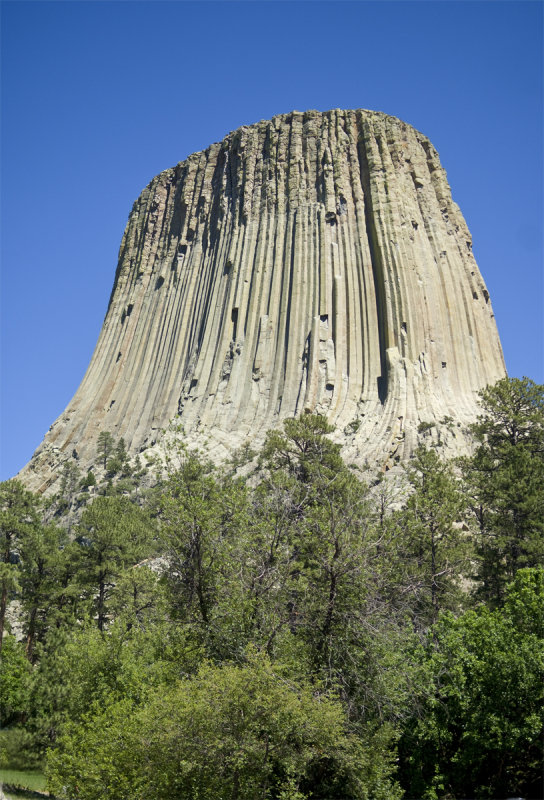 DevilsTowerParkHq.jpg