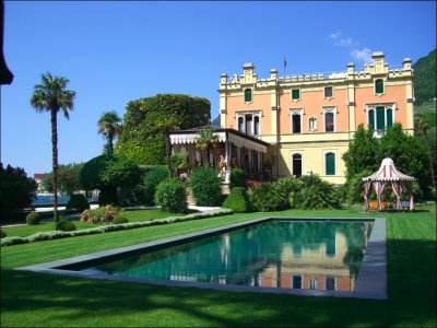 2009 - June, Villa Feltrinelli, Garda Lake, Italy, with Duncan, Susanna, and Lucas