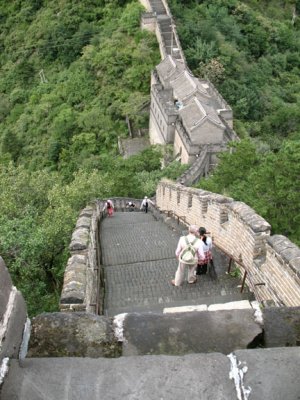 Mutianyu_Great_Wall downhill_96dpi.jpg