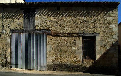 Street detail in Duras