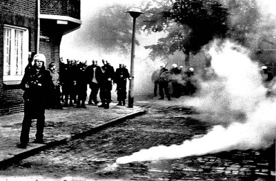 006M-Rellen in de Staatsliedenbuurt na dood Hans Kok 1985.jpg