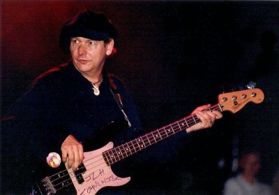 Tommy Shannon 02.jpg