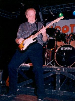 Johnny_Red_03-01.jpg