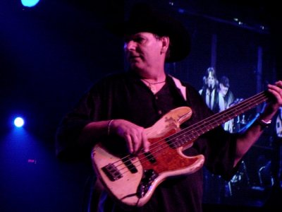(c) Scott Springfield