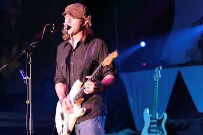(c) BluesViews.com