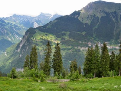 Wengen, al otro lado del Valle de Lauterbrunnen