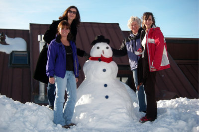 Jill, MIchele, Diana, Lisa and a snow friend