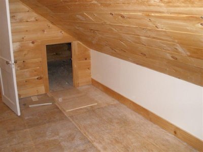 Middle attic