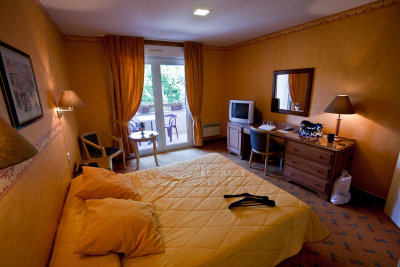 Hotel Les 3 Soleils room