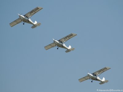 OTOPENI AIR SHOW  2010