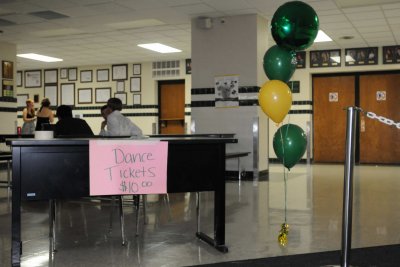 2009-10-10 Ashwaubenon Homecoming Dance