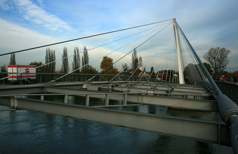 passerelle Mimram. - pedestrian bridge