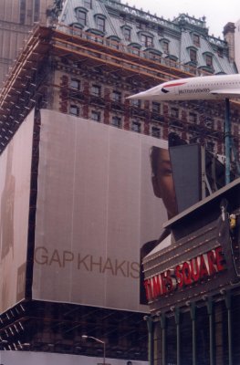 landing in New York, Times Square, 1999