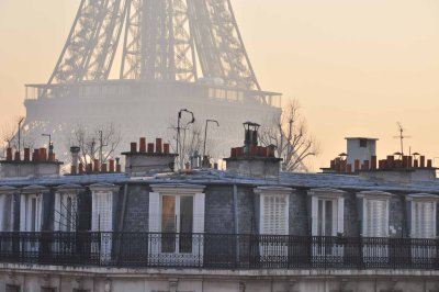 Gallery: Paris - Tour Eiffel,  Champ de Mars, quai Branly, Invalides