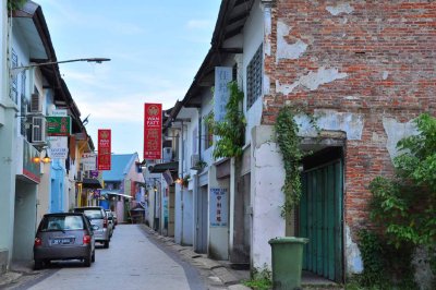 4185 Kuching