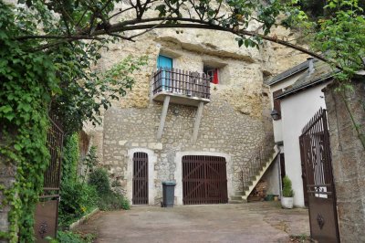 7855 Amboise