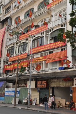 Dong Khoi street: This facade will soon disapear from Saigon urban landscape.... - 1212