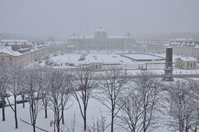 Snow in Paris, place de Fontenoy et Ecole militaire - 3995