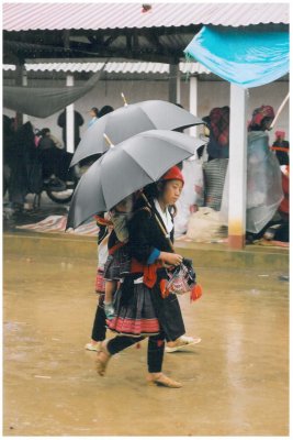 Red Hmong girls, Tam Duong