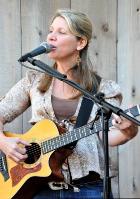 Singer Brooke Ramel