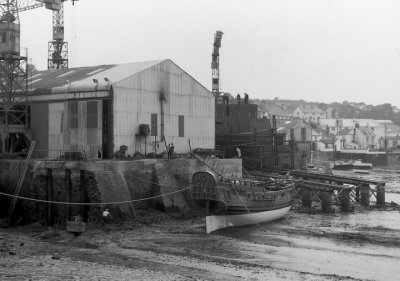 building the replica of NONSUCH sail boat in Appledore, UK