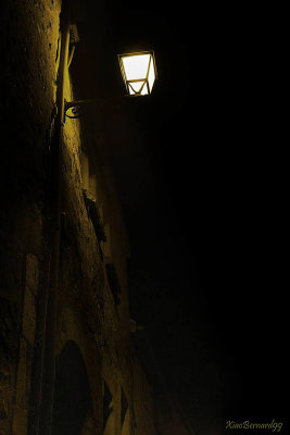 3.PROVINS.The street lamp