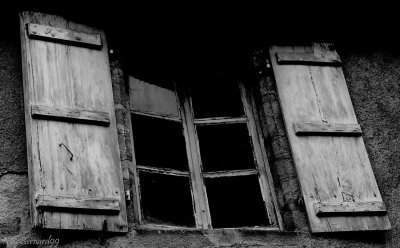 7.BUSSIERE.The Old Window