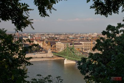 Liberty Bridge, Budapest, Hungary - IMG_2035.jpg