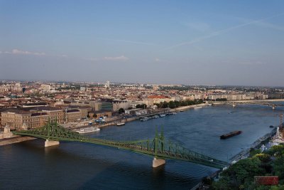Liberty Bridge, Budapest, Hungary - IMG_2053.jpg