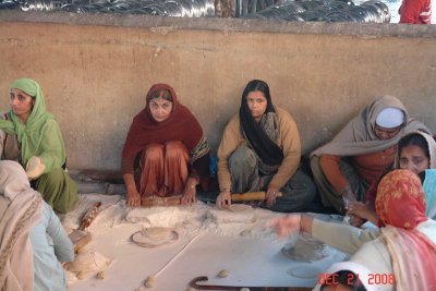 amritsar61-golden temple kitchen