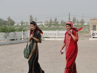 Turkmenistan99 konya urgench.JPG